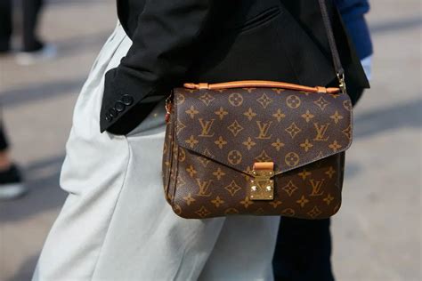 louis vuitton kürbis tasche|louis vuitton crossbody handbag.